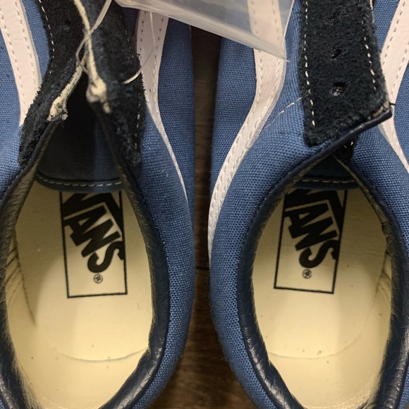 Brand new old skool navy vans - Picture 4 of 6